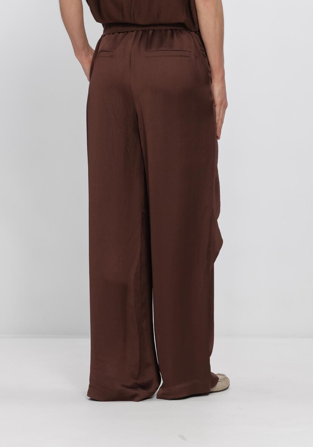 SUMMUM TROUSERS HEAVY SILKY Pantalons en marron - large