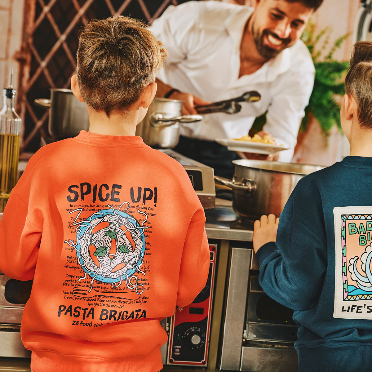 Oranje Z8 Sweater TINO - large