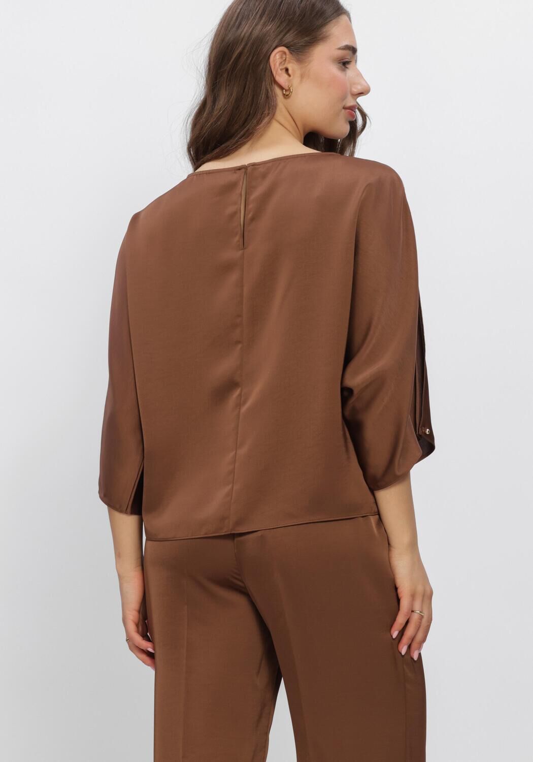 DANTE6 Haut RISETTE FLOWING SATIN TOP en marron - large