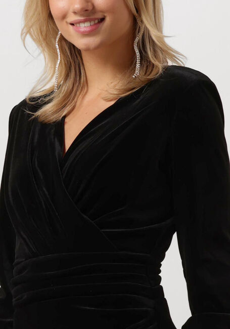 NOTRE-V Mini robe X BO en noir - large
