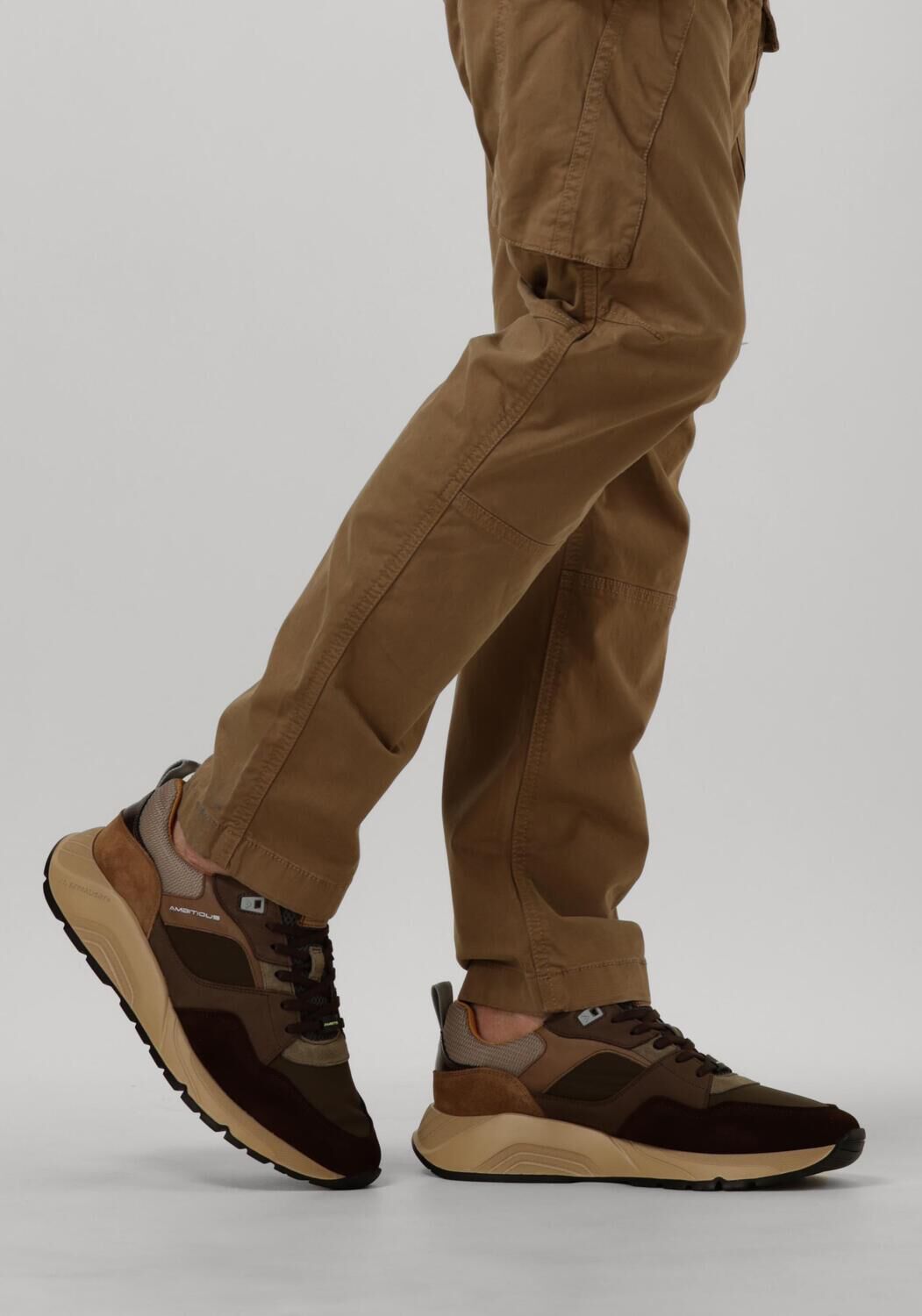 Bruine AMBITIOUS Sneakers STRIDER - large