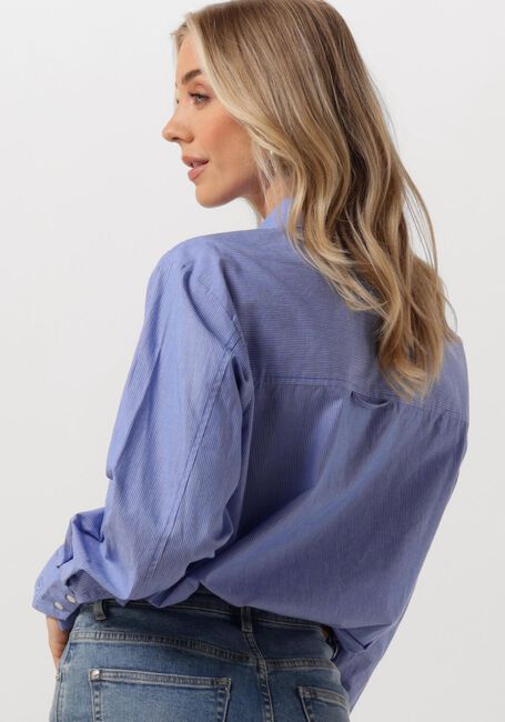 Lichtblauwe COPENHAGEN MUSE  CMPOPLI-SHIRT - large