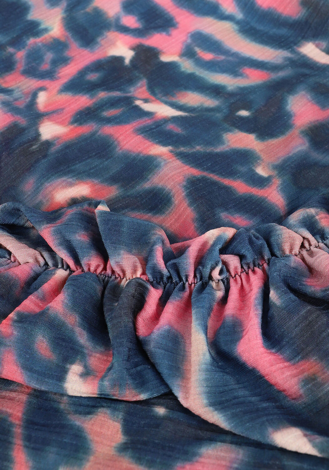 GUESS Haut LS IDA TOP en bleu - large