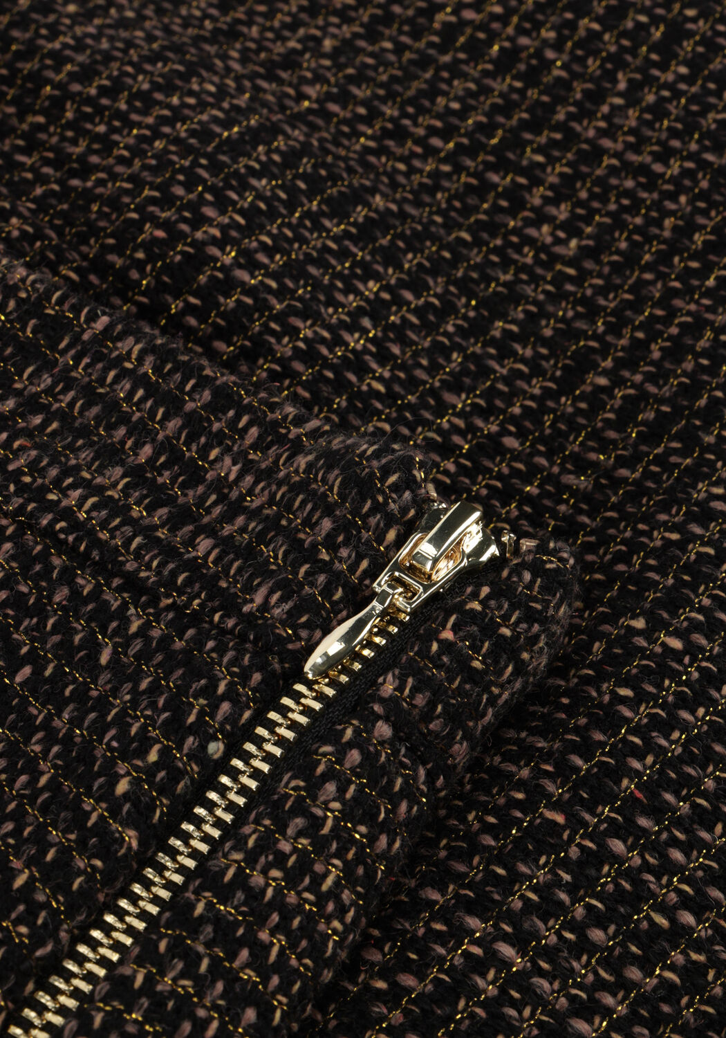 IDANO RAPHAELLA Pantalons en noir - large