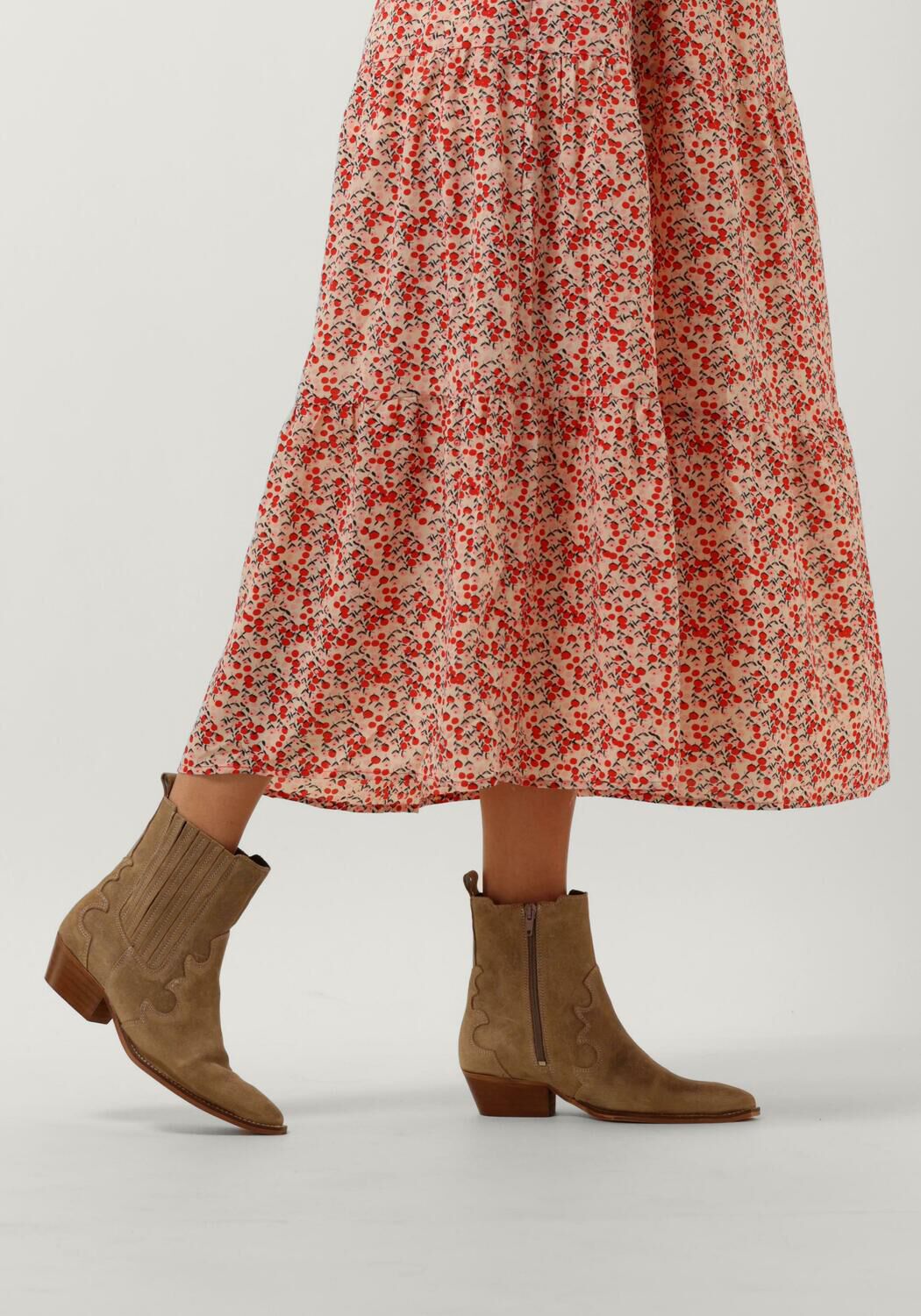 OMODA Santiags R18141 en marron - large