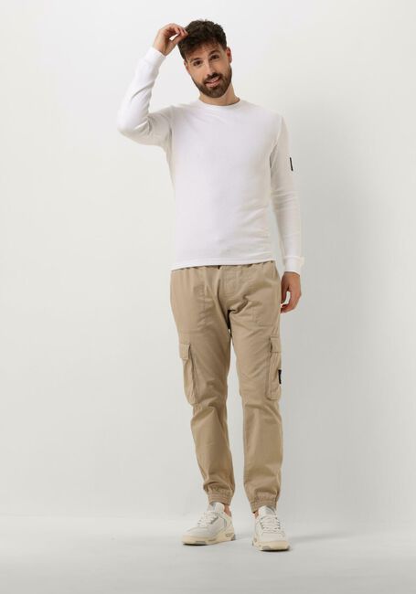 CALVIN KLEIN Pull BADGE WAFFLE LS TEE en blanc - large