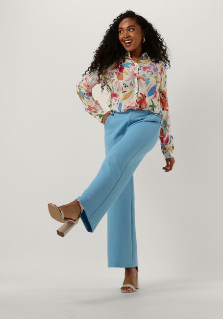 POM AMSTERDAM MILA 7149 Blouses en bleu - large