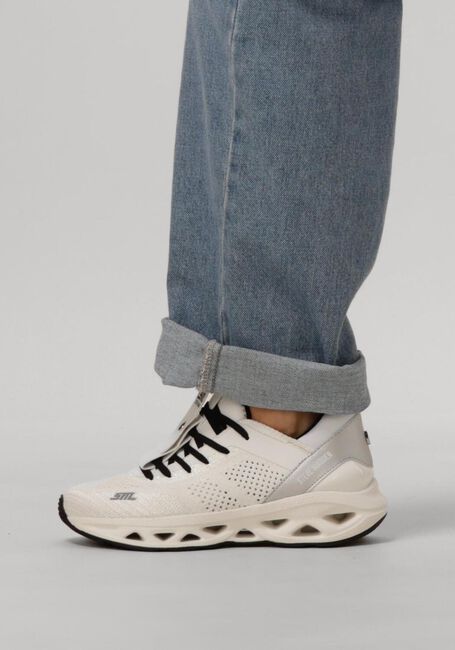 STEVE MADDEN Baskets basses SURGE 1 en blanc - large