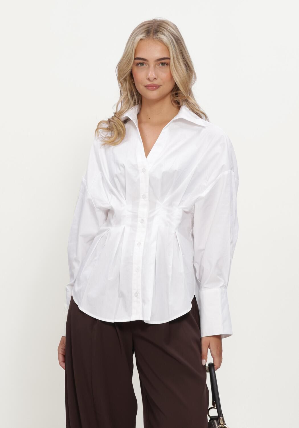 REFINED DEPARTMENT LADIES WOVEN TAILLERED BLOUSE GUUSJE Blouses en blanc - large