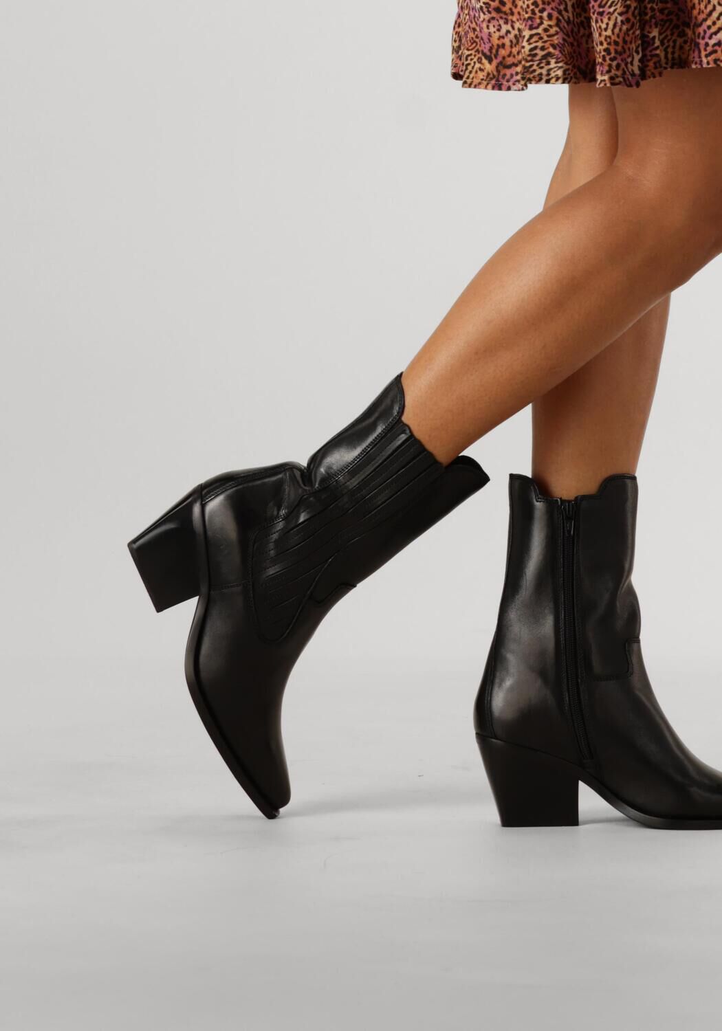 BLASZ NEXT-LOW-KOLE Bottines en noir - large