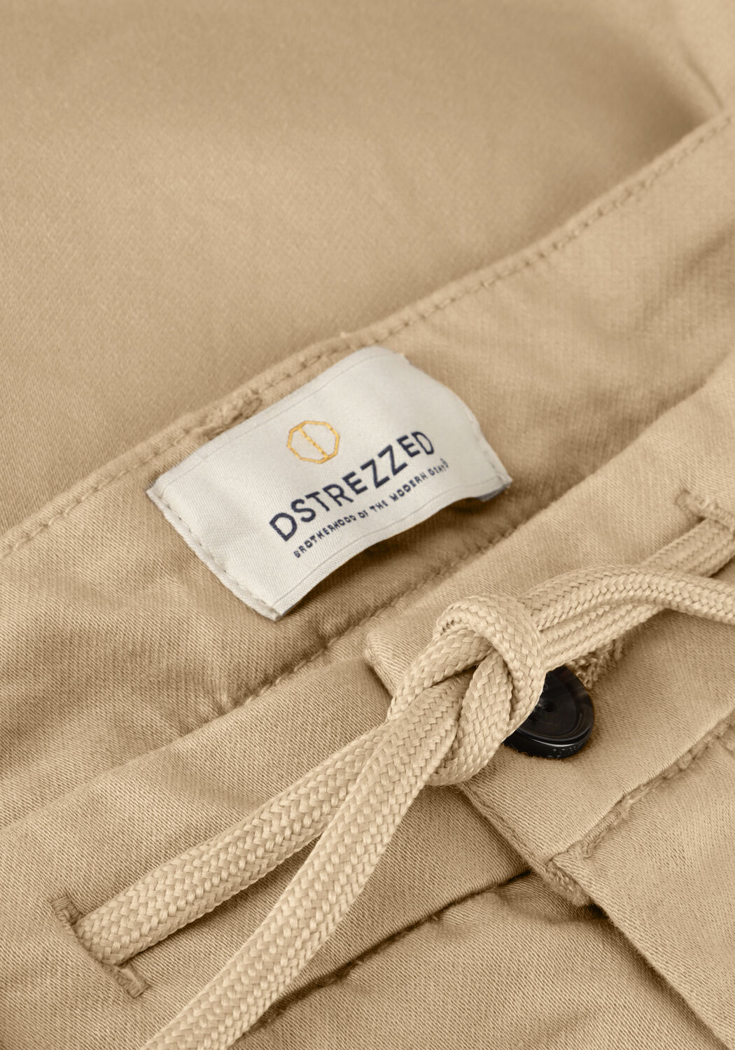 DSTREZZED Pantalon courte DS_LANCASTER SHORTS Sable - large