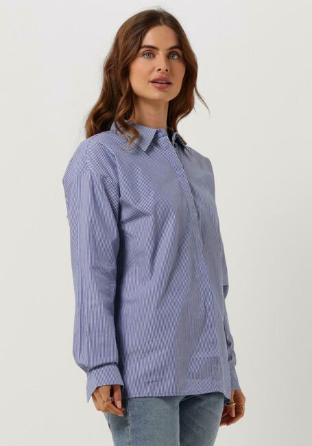 MY ESSENTIAL WARDROBE 03 THE SHIRT Blouses en bleu - large