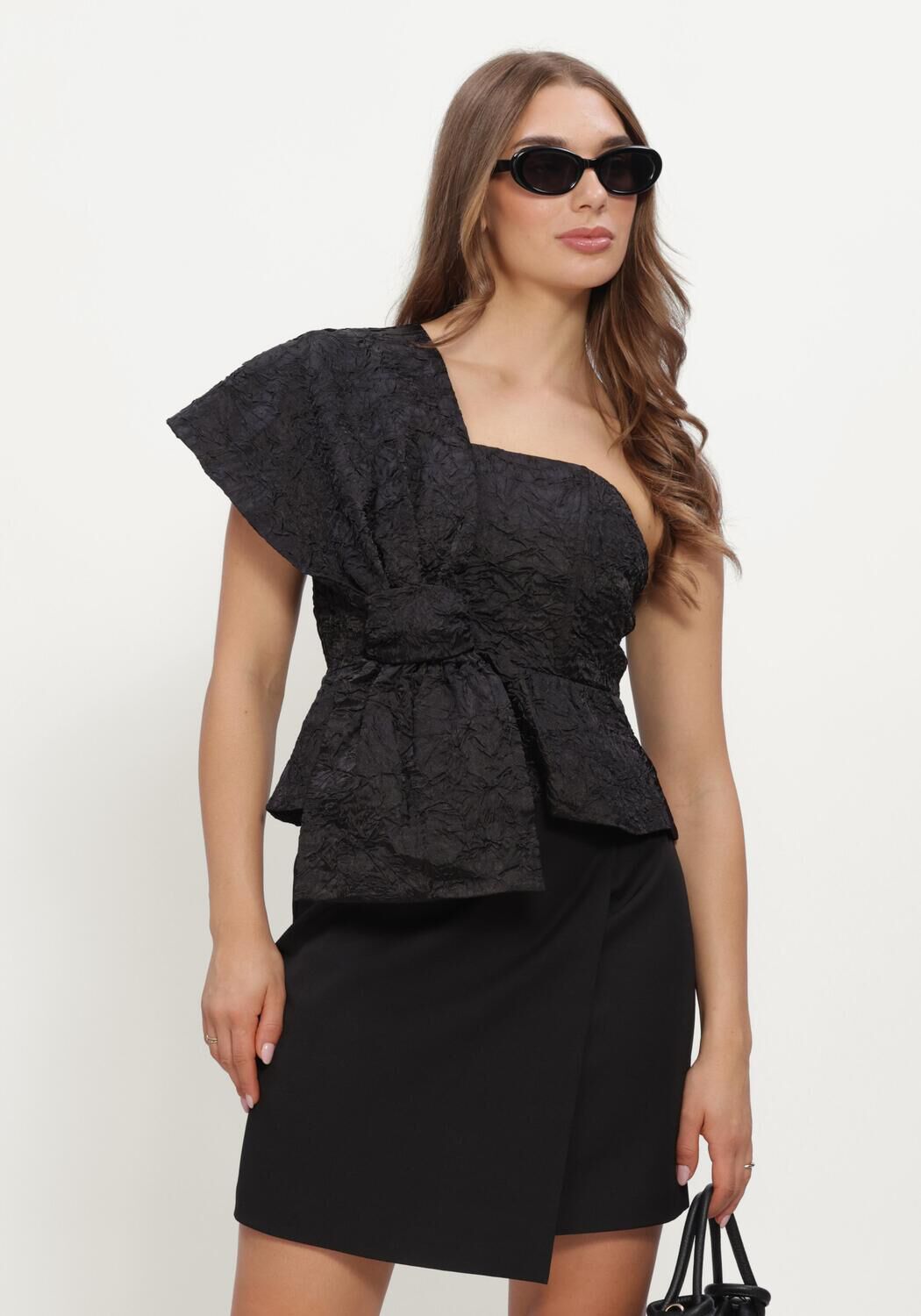 Zwarte NOTRE-V Top NV-IZA - large