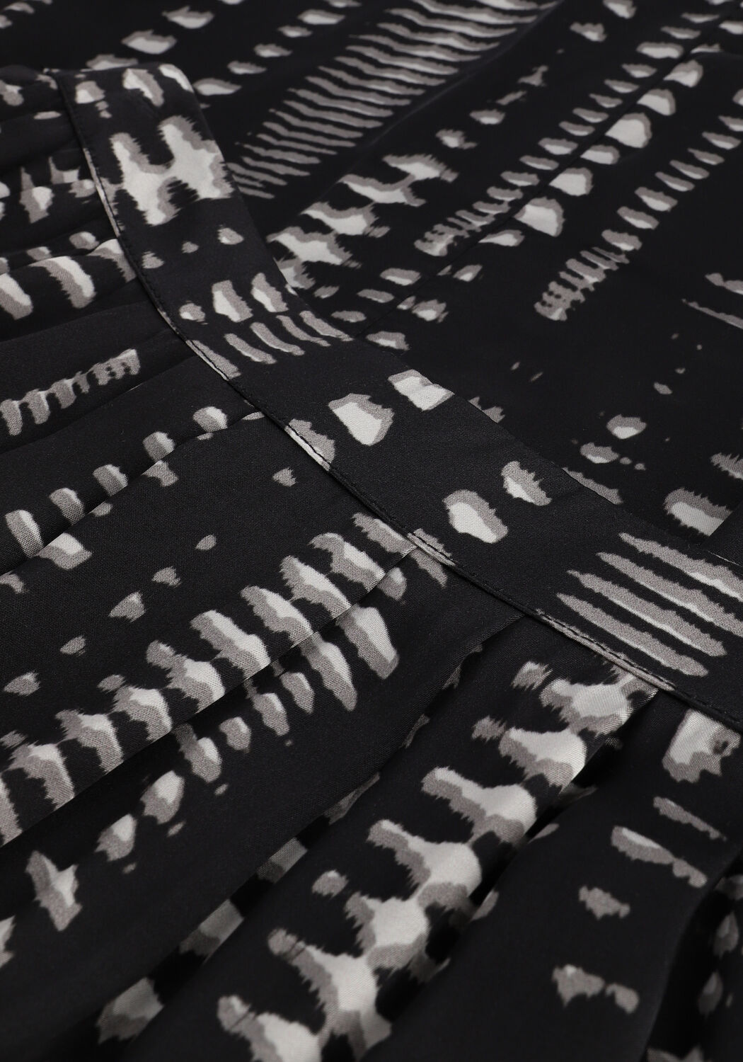 SIMPLE Jupe midi WOVEN SKIRT en noir - large