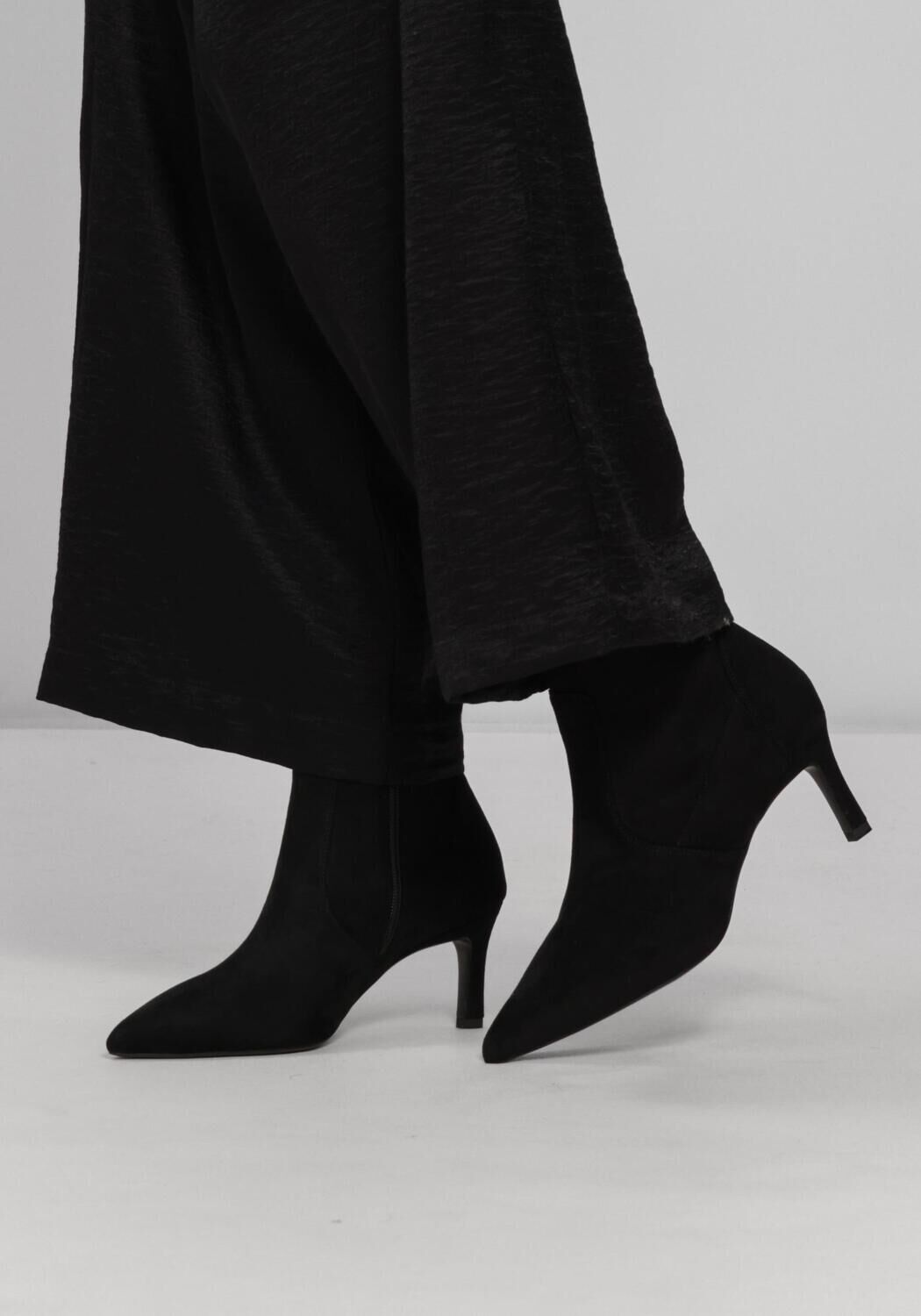 UNISA LAVOY Bottines en noir - large