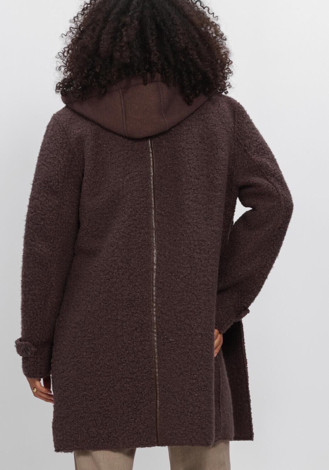 NUKUS Manteau MIRTHE COAT BOUCLE en marron - large