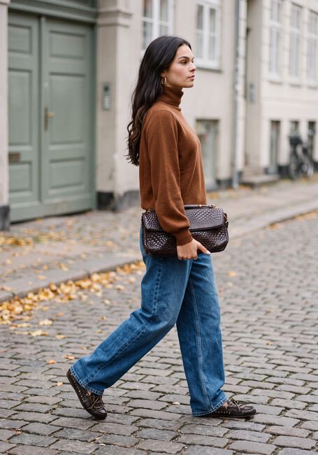 MY ESSENTIAL WARDROBE Col roul&eacute; MWJOLA ROLLNECK PULLOVER en marron - large