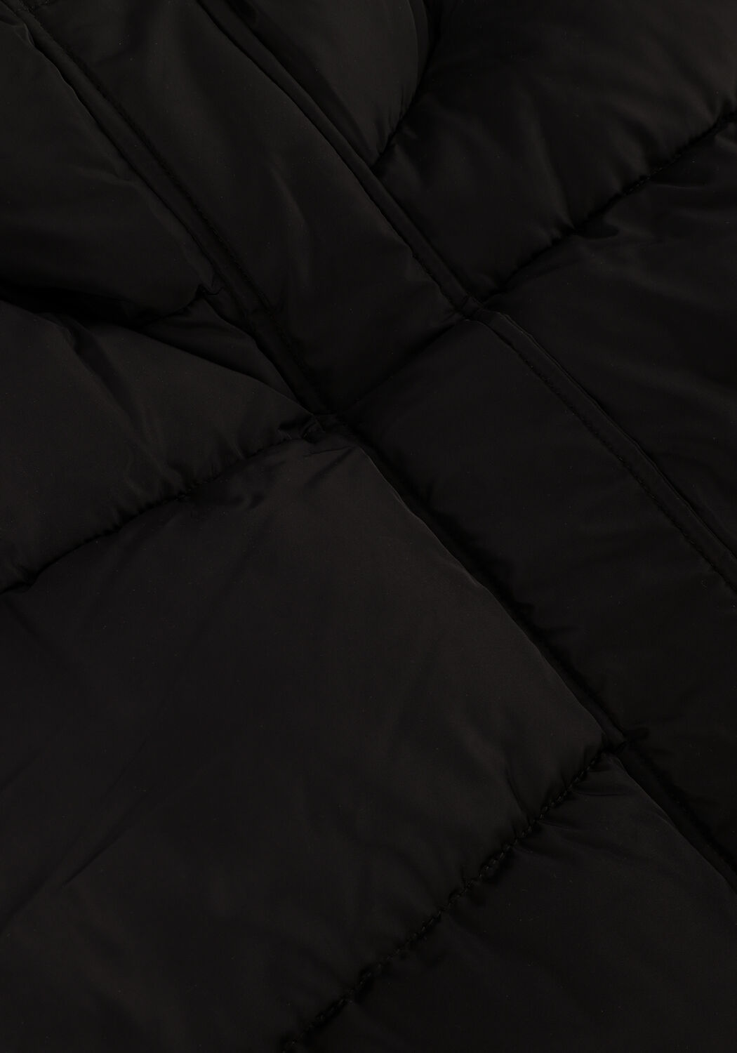 LEVETE ROOM Veste sans manches LR-GIBELLA 19 WAISTCOAT en noir - large