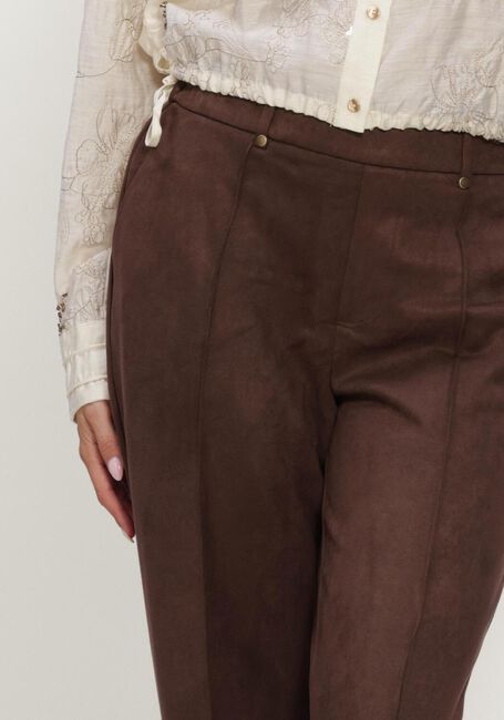 NUKUS Pantalon large JILL PANTS SUEDINE en marron - large