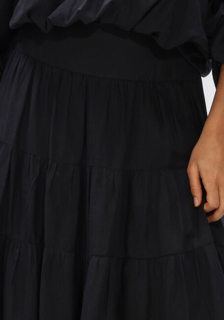 DEVOTION SAGE Jupes en noir - large