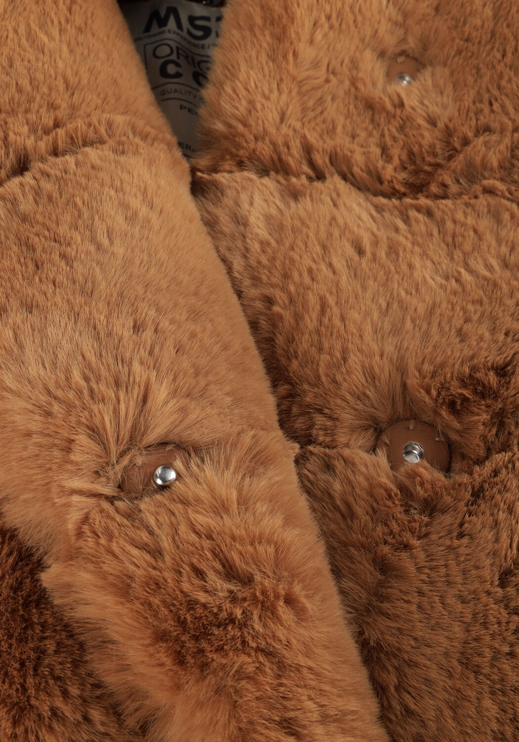 Fausse fourrure 2025 camel