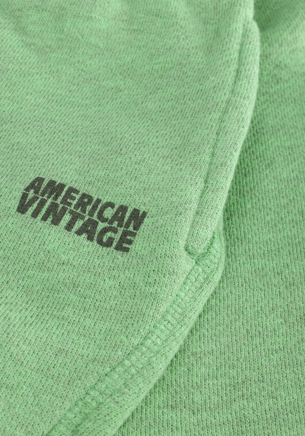 Groene AMERICAN VINTAGE Korte broek DOVEN SHORTS - large