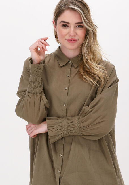 NOT SHY Mini robe RINA en vert - large