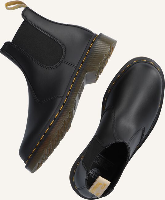 Zwarte DR MARTENS  2976 VEGAN Zwarte DR MARTENS  2976 VEGAN - large