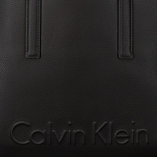 CALVIN KLEIN Shopper EDGE MEDIUM SHOPPER en noir - large