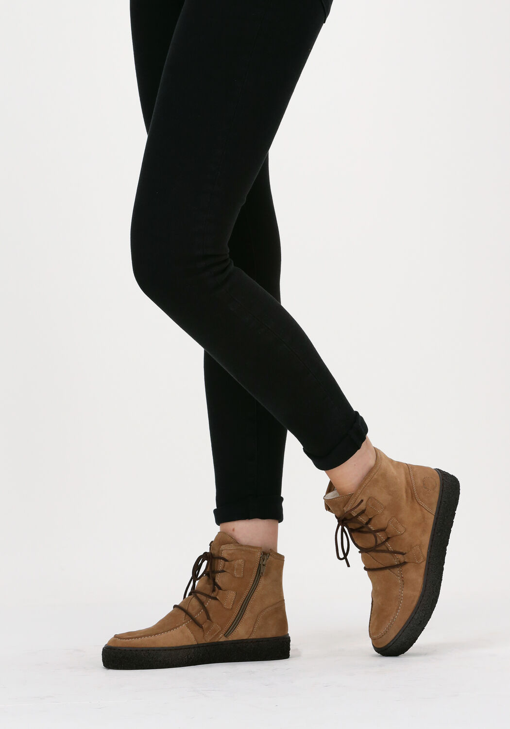 CA'SHOTT Bottines &agrave; lacets 18110 en camel - large