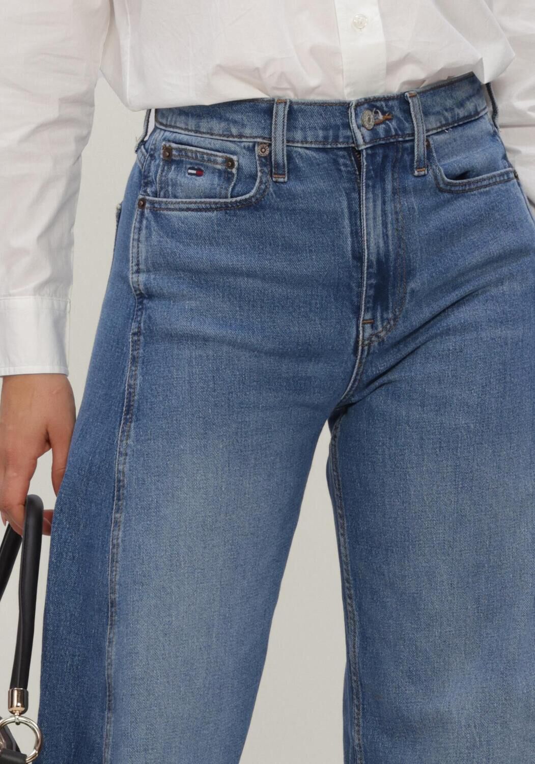 Blauwe TOMMY JEANS Wide jeans ELLA HIGH RISE BARREL BJ0133 - large