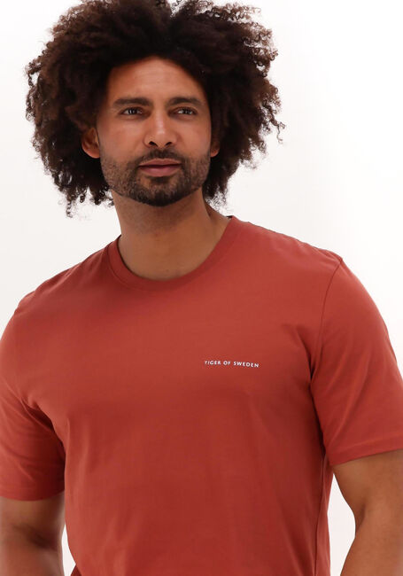 TIGER OF SWEDEN T-shirt PRO en rouge - large