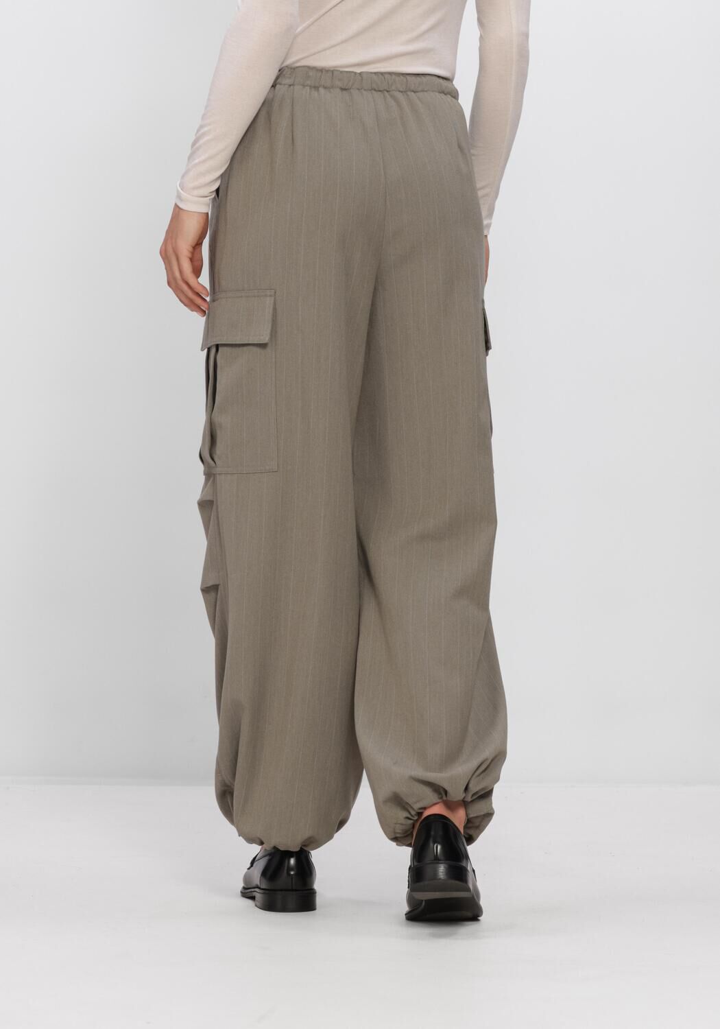 WITHBLACK Pantalon cargo WBLANNA STRIPE TRACK PANT en taupe - large