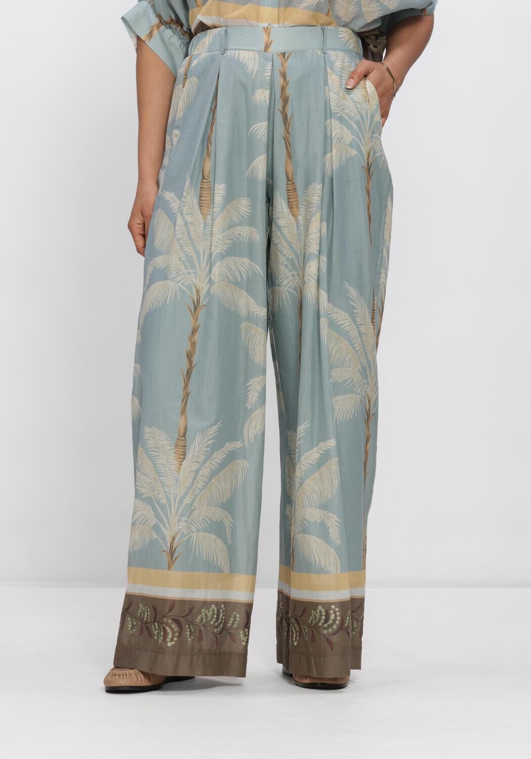 Blauwe SUMMUM Broeken/jumpsuits TROUSERS PALMTREE PRINT SINGLE BORDER - large