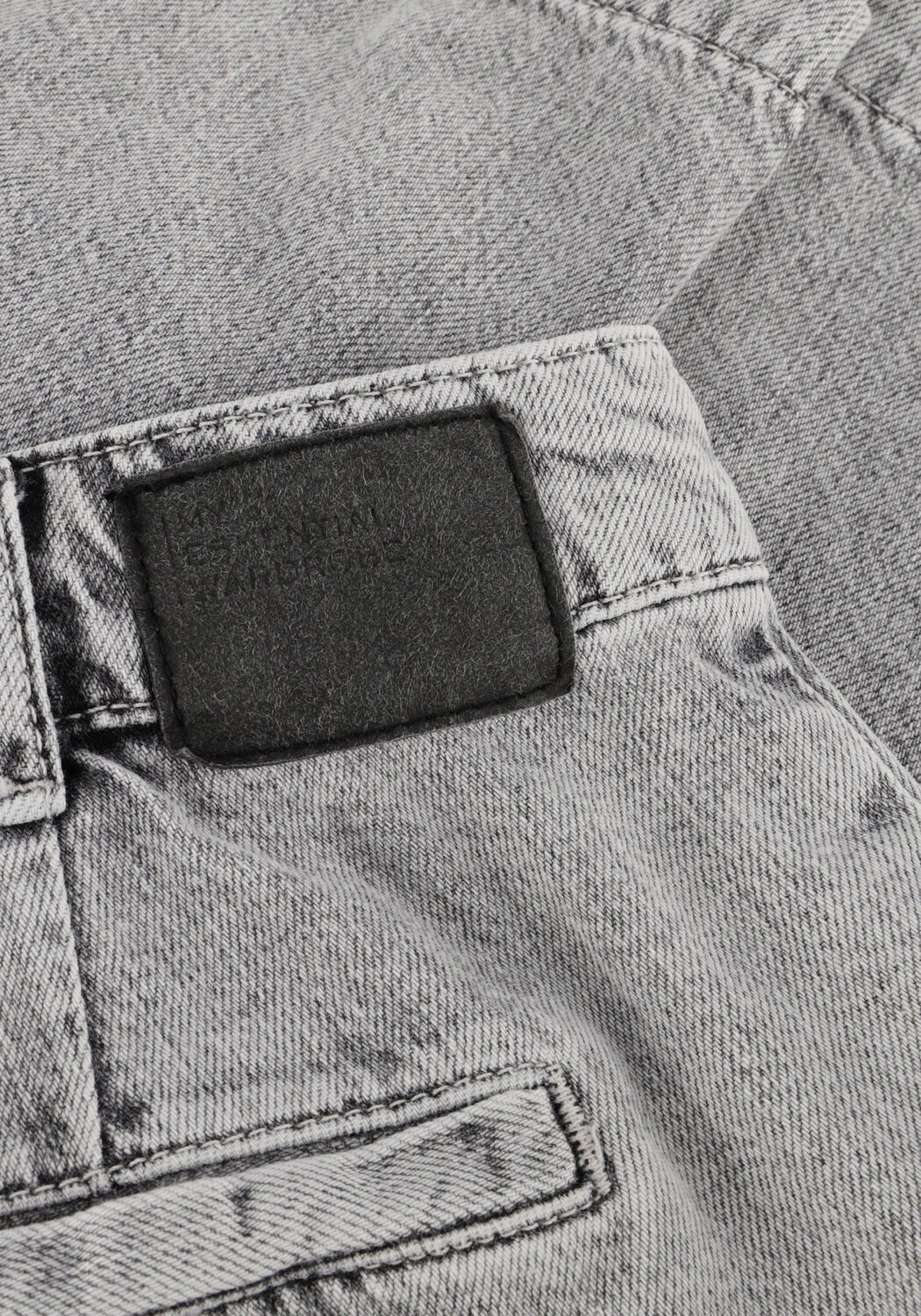 Lichtgrijze MY ESSENTIAL WARDROBE Jeans MALOMW 143 SHORTS - large