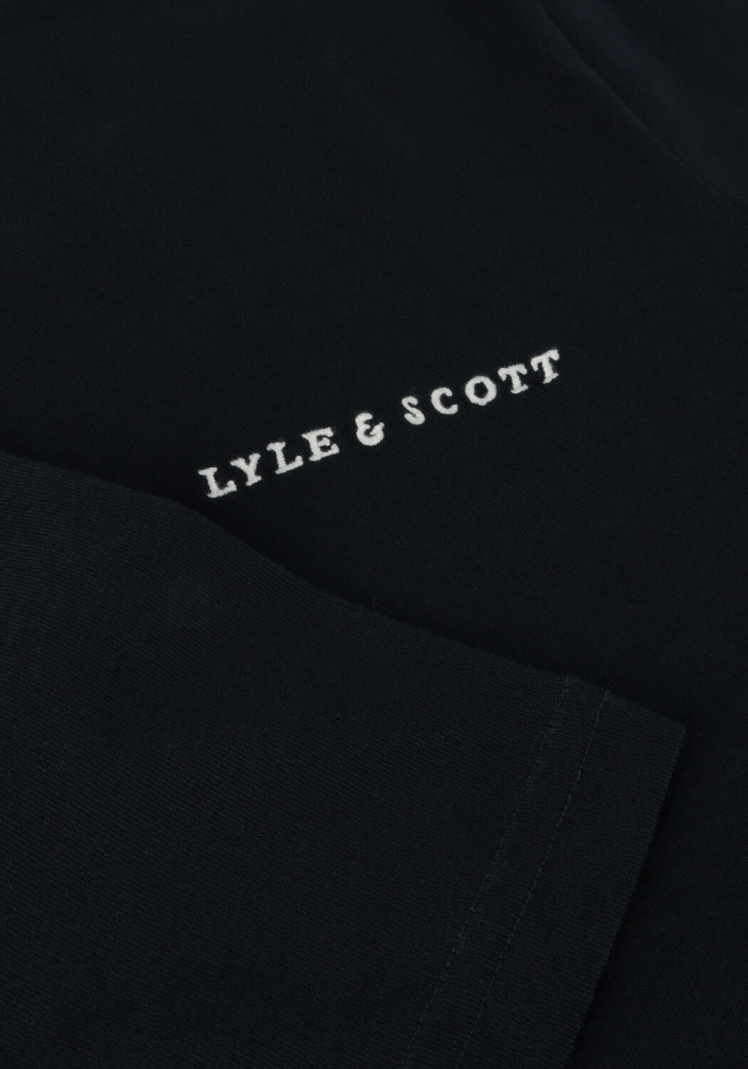 LYLE & SCOTT T-shirt EMBROIDERED T-SHIRT Bleu fonc&eacute; - large