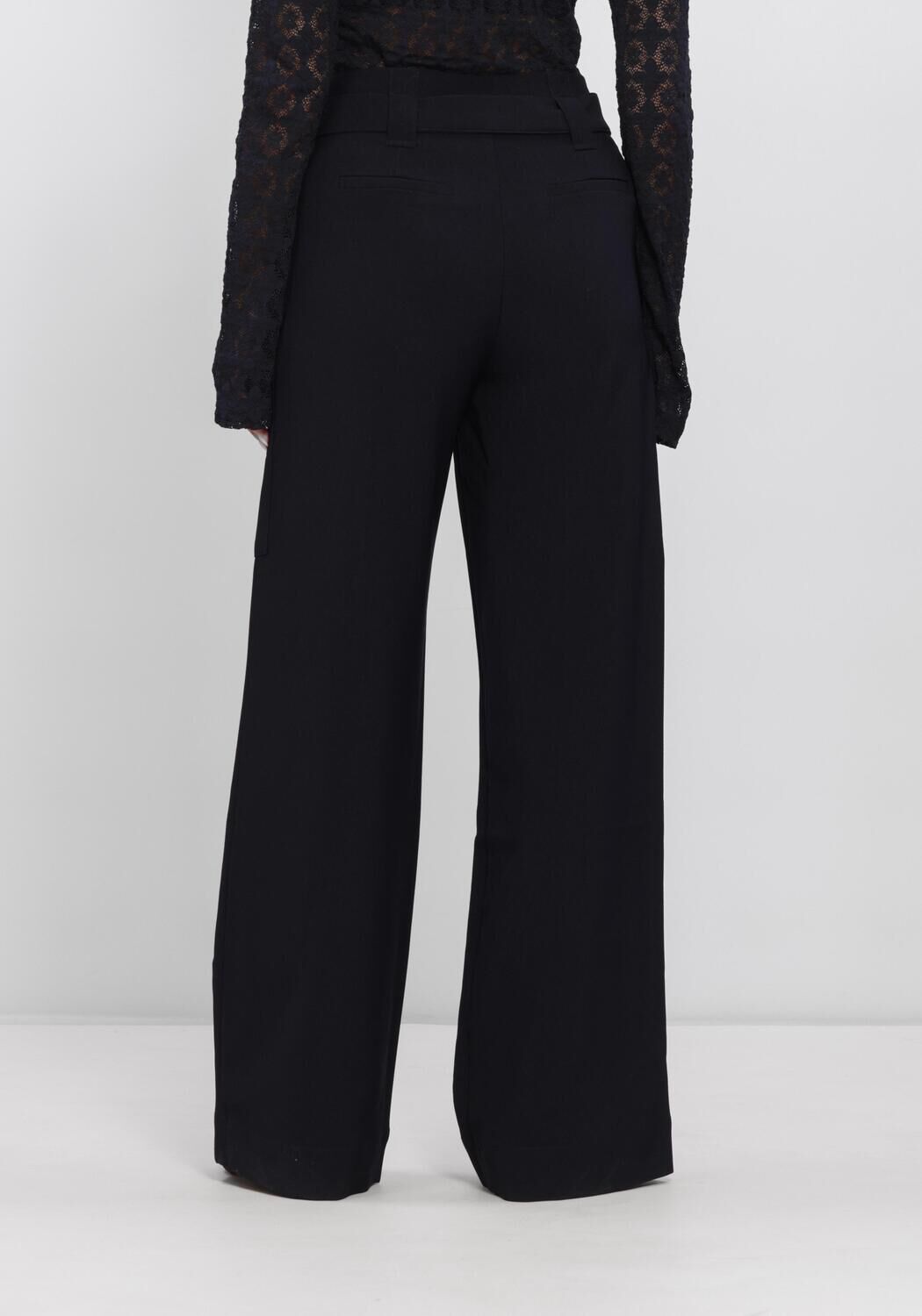 AAIKO Pantalon cargo ELVAR PES 360 en noir - large