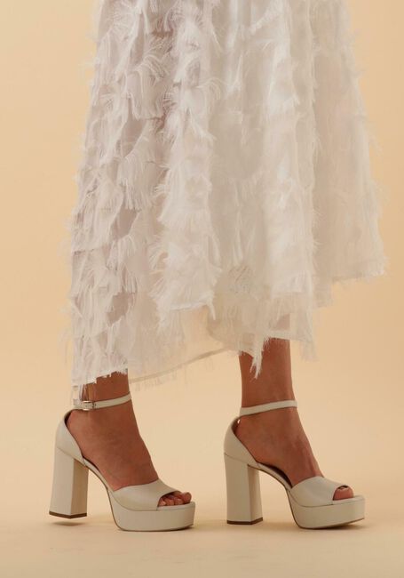 Witte UNISA Sandalen USUAL - large