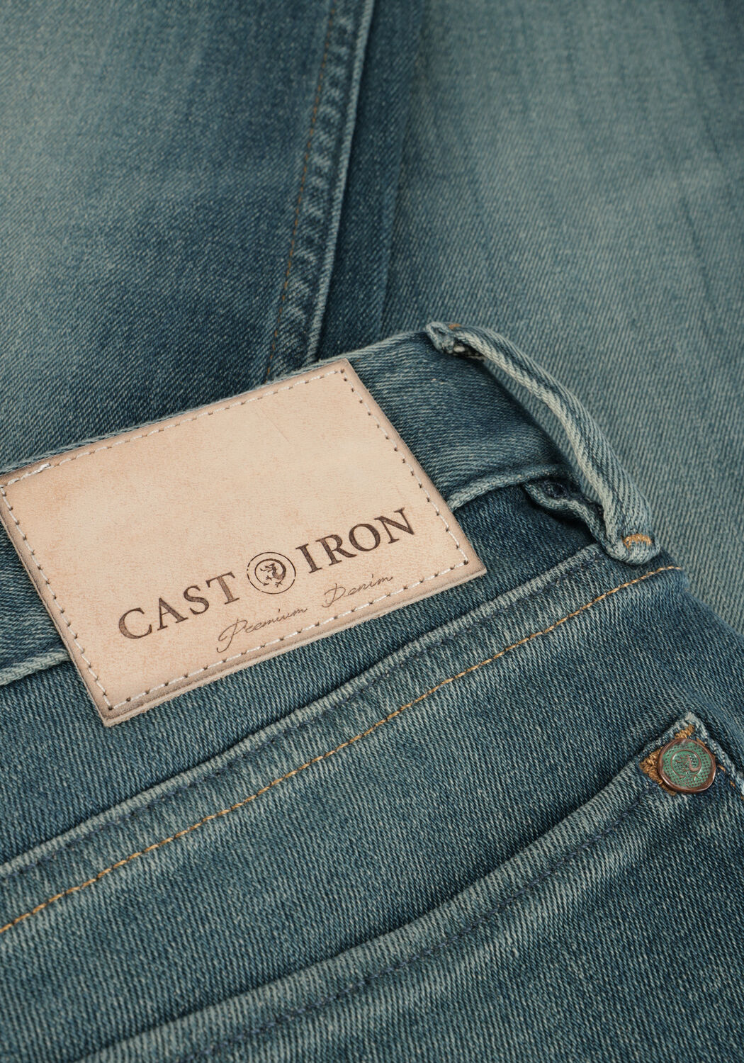 CAST IRON Slim fit jeans RISER SLIM OCEAN GREEN CAST en bleu - large