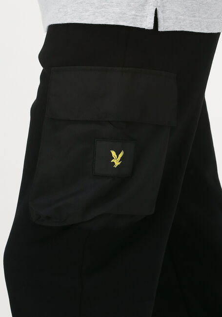 LYLE & SCOTT Pantalon de jogging POCKET SWEATPANTS en noir - large