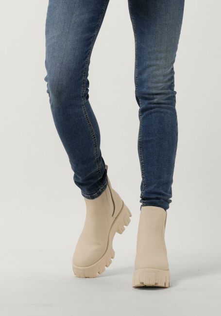 GUESS Bottines chelsea VAEDA en blanc - large