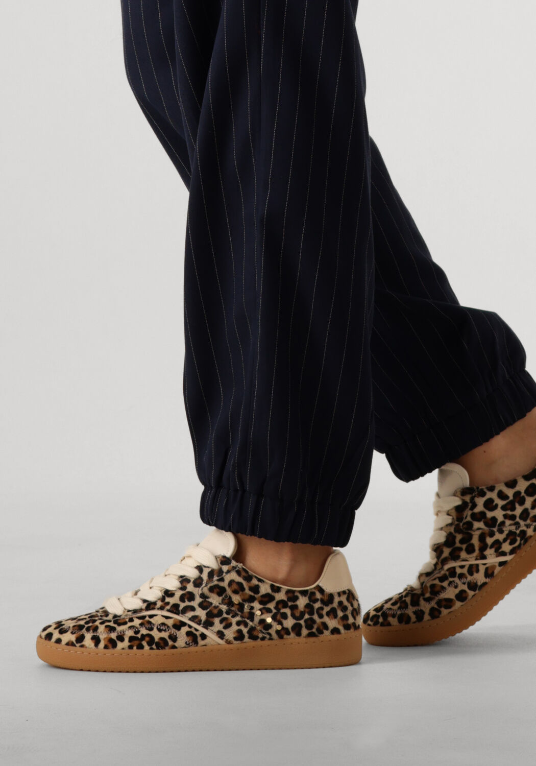 Bruine NUBIKK Sneakers RAY OWEN STUDS - large