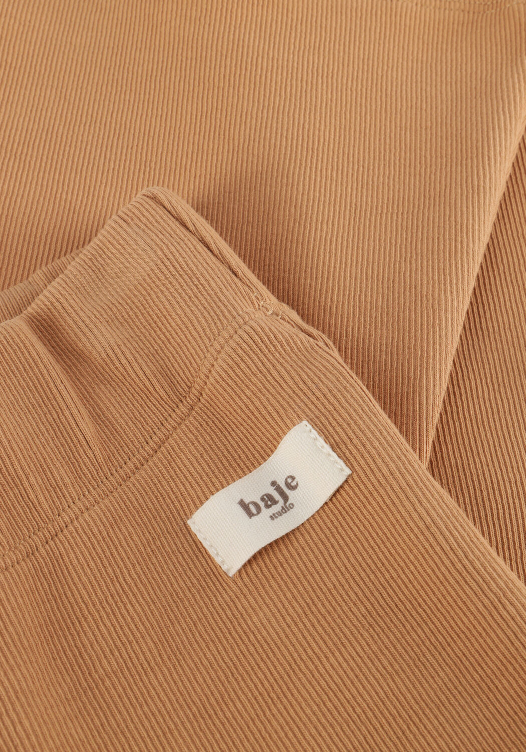 BAJE STUDIO Pantalon &eacute;vas&eacute; SIERRA en camel - large