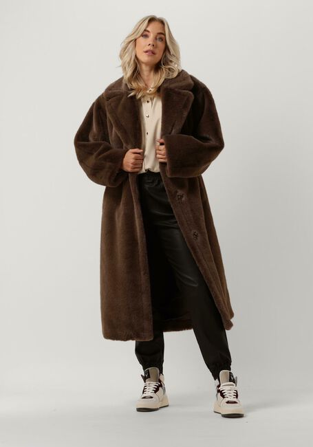 STAND STUDIO Manteau en fausse fourrure MARIA COAT SOFT en marron - large