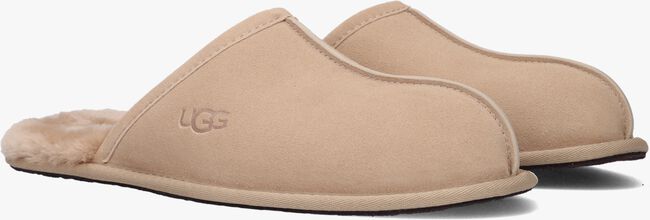 UGG SCUFF Chaussons en beige - large