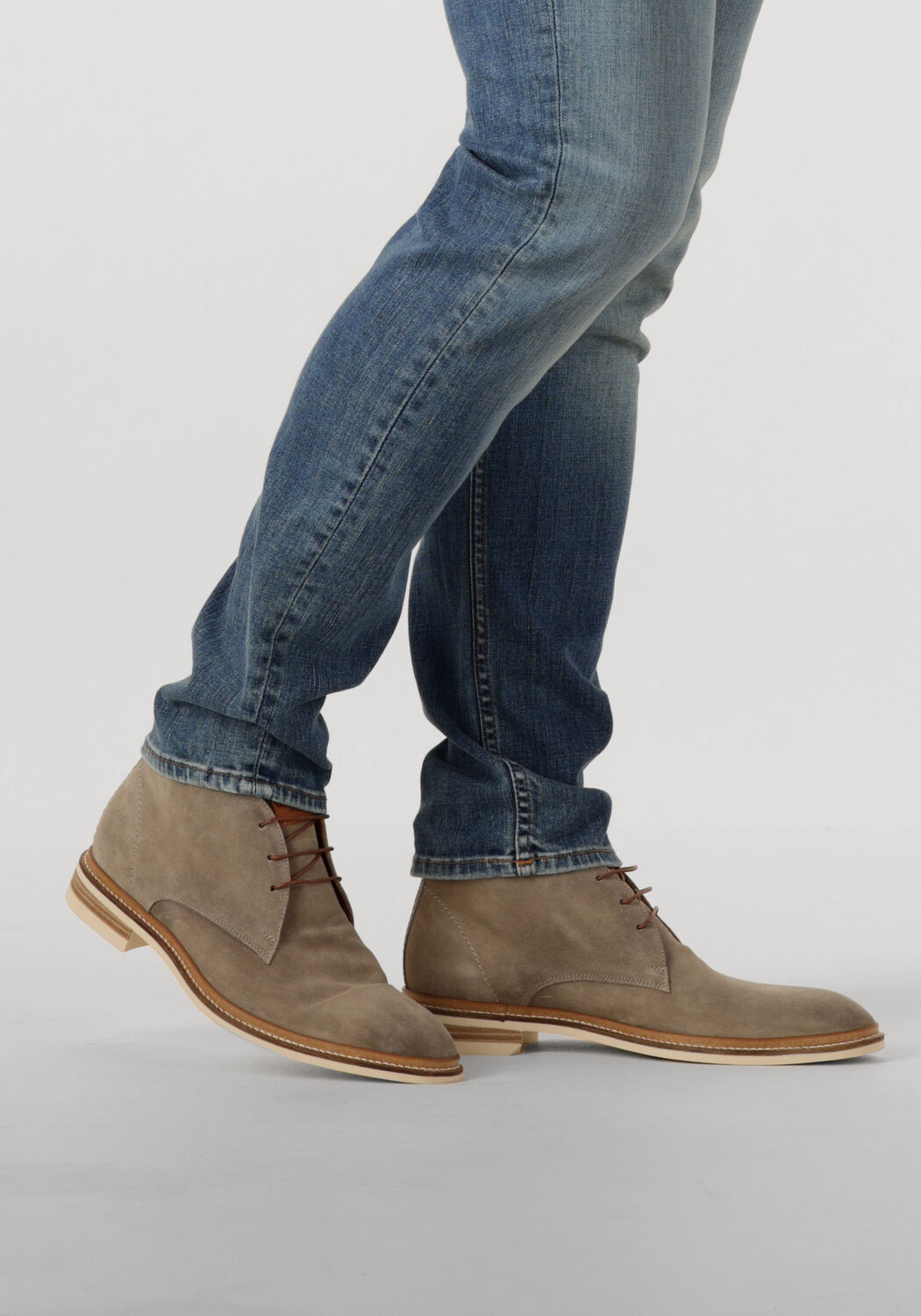 GIORGIO 56409 Chaussures &agrave; lacets en beige - large