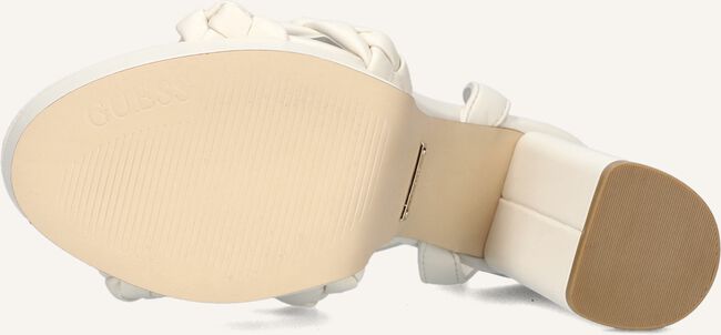 Witte GUESS Sandalen GABIRA Witte GUESS Sandalen GABIRA - large