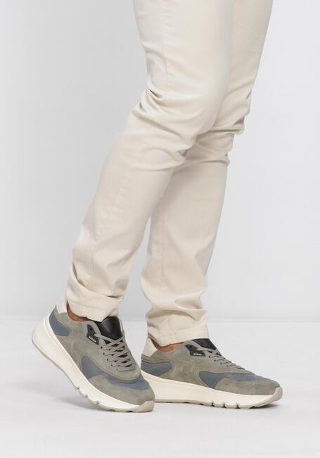 NUBIKK Baskets basses LUCA NOA en gris - large