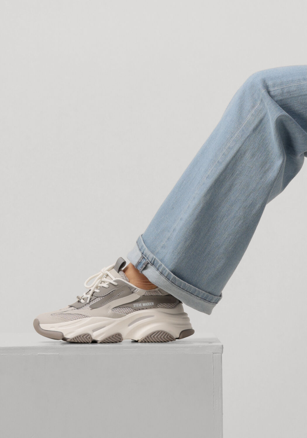 STEVE MADDEN Baskets basses JPOSSESSION en gris - large