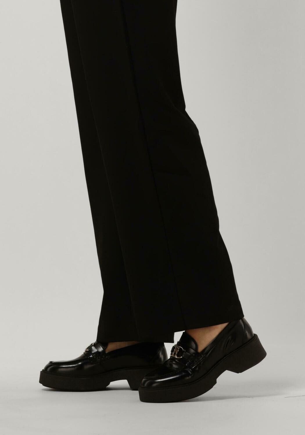 Zwarte TOMMY HILFIGER Loafers TH HARDWARE LOAFER - large